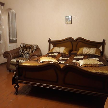 Apartment On Erekle Tbilisi ภายนอก รูปภาพ